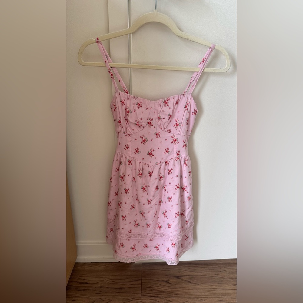 Pink Floral mini dress with Sweetheart Bodice with pockets